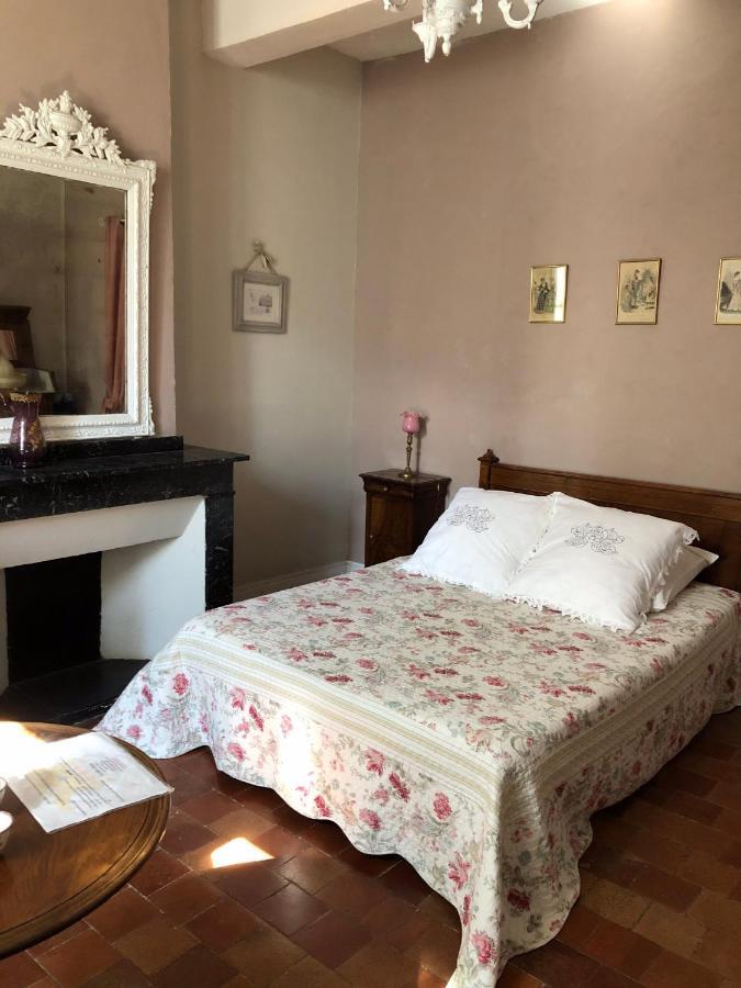 Bed and Breakfast Le Sillon D'Alaric Лезиньян-Корбьер Экстерьер фото